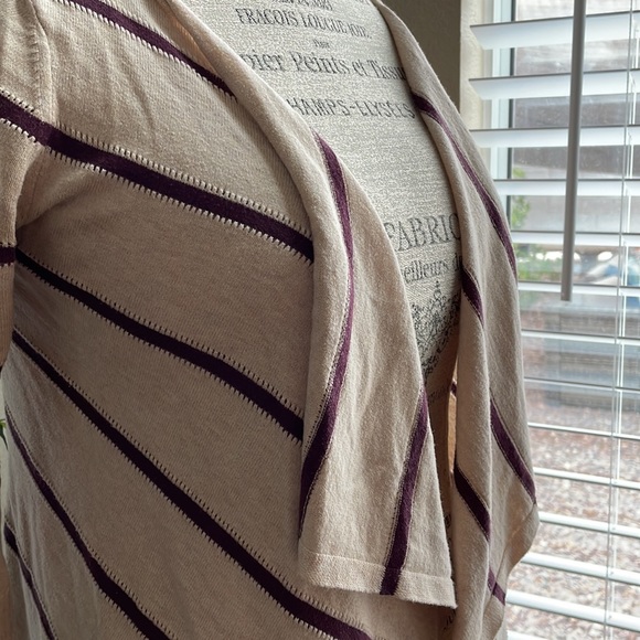 Charming Charlie Large Cardigan - Picture 3 of 5